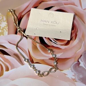 Brand new Han Kōu infinity 8 bracelet
